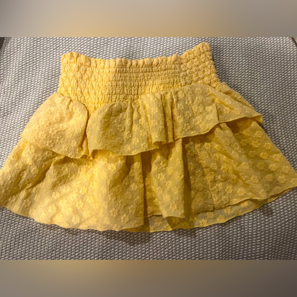 Katie J Yellow Skirt Junior M